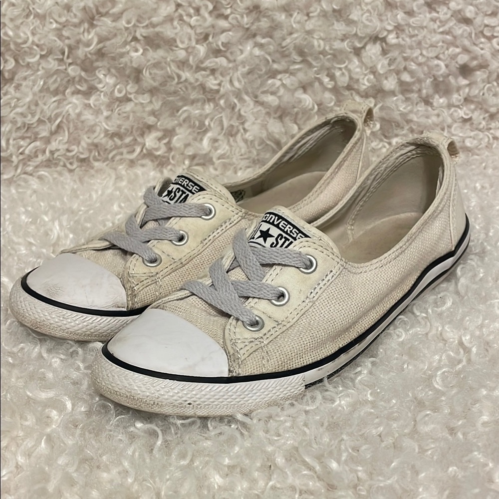 Converse Women’s Ballet Slip-on Sneakers